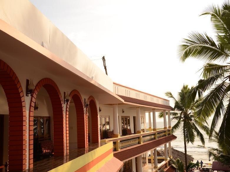 Hotel Sea View Palace - The Beach Hotel Kovalam Exterior foto