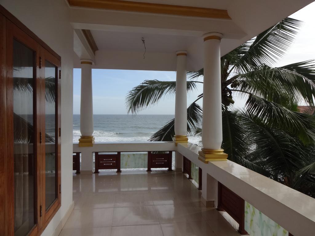 Hotel Sea View Palace - The Beach Hotel Kovalam Exterior foto